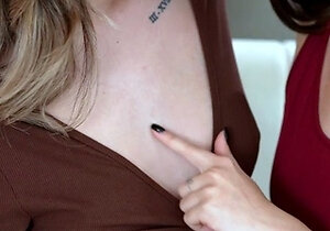 Party teens fingered and licking and toying in hd