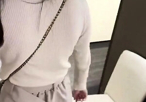 Beauty small tit amateur teen masturbating her shaved pussy