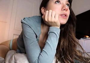 Hot teen lauryn may solo toying
