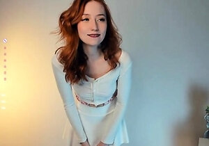 Jodi Amateur Redhead Uses The Vibraking Toy