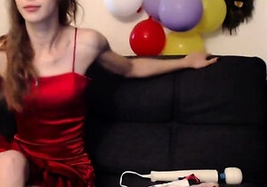 Amateur Webcam Teen Masturbates And Teases