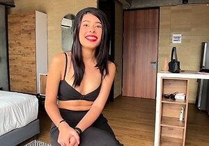 yoyagrey - First Casting With Adorable Latina Student