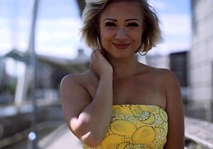 Gabi Gold &amp; Lina Luxa - Fucking with Friends