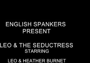 Brunette sorority teens wash brunette ass