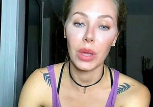 Emo Teen Becka Solo Webcam Masturbation Porn