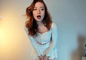 Jodi Amateur Redhead Uses The Vibraking Toy