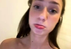 Lia__love russian stripchat camwhore in a mall toi